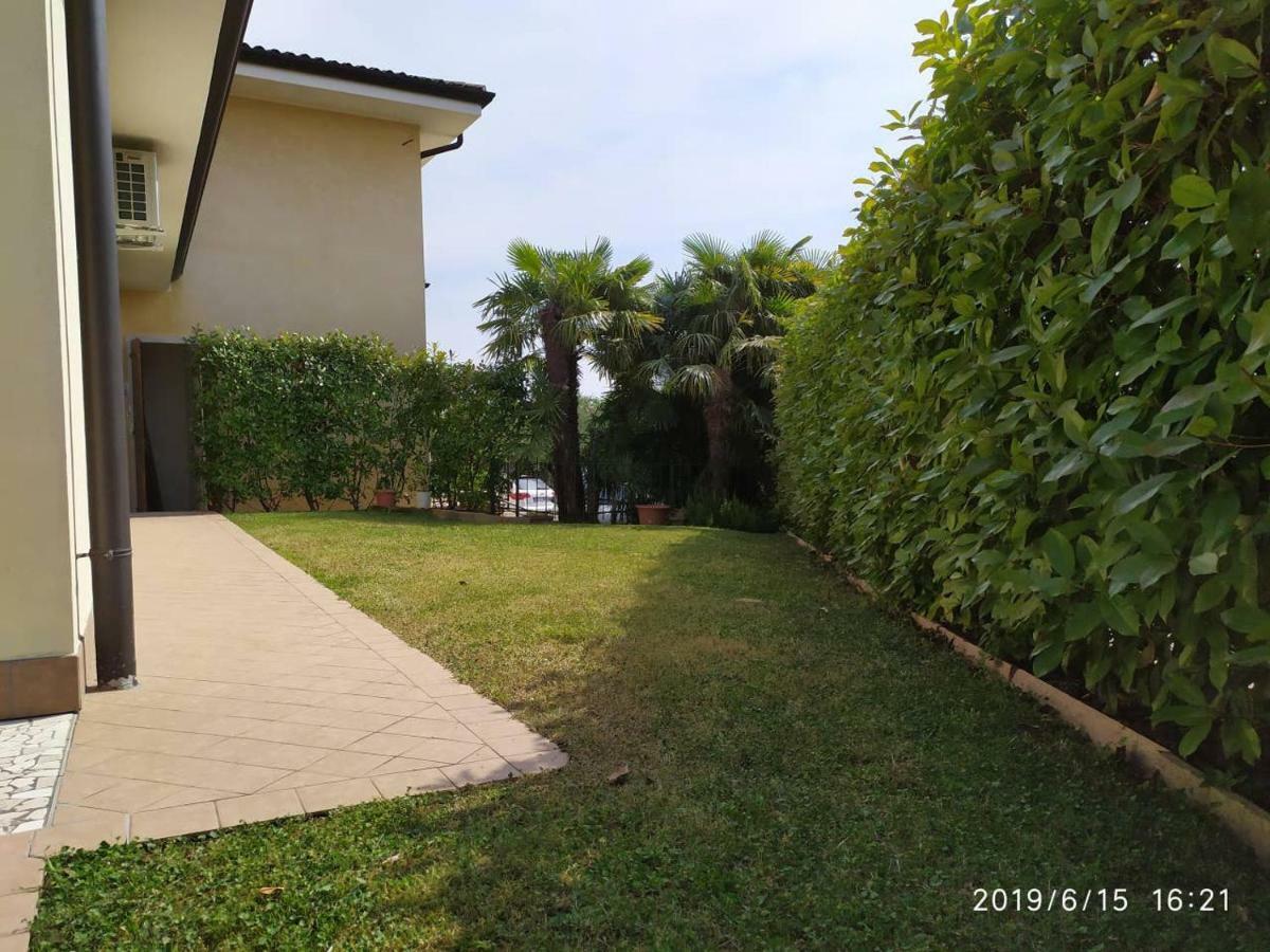 Appartamento Con Giardino A Cisano Di باردولينو المظهر الخارجي الصورة