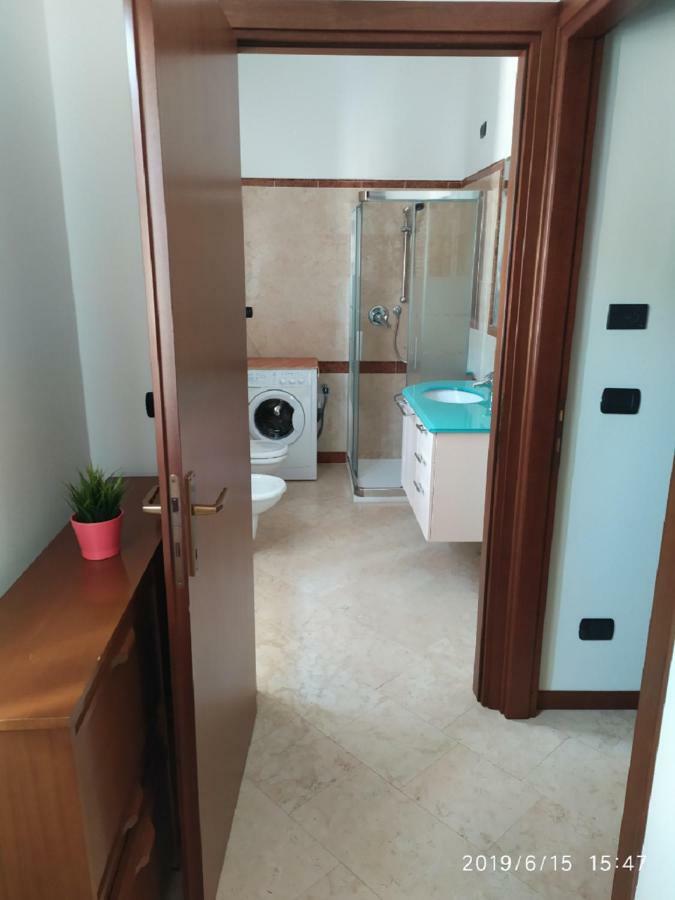 Appartamento Con Giardino A Cisano Di باردولينو المظهر الخارجي الصورة